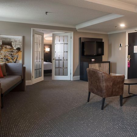 Crowne Plaza Fredericton Lord Beaverbrook By Ihg Buitenkant foto