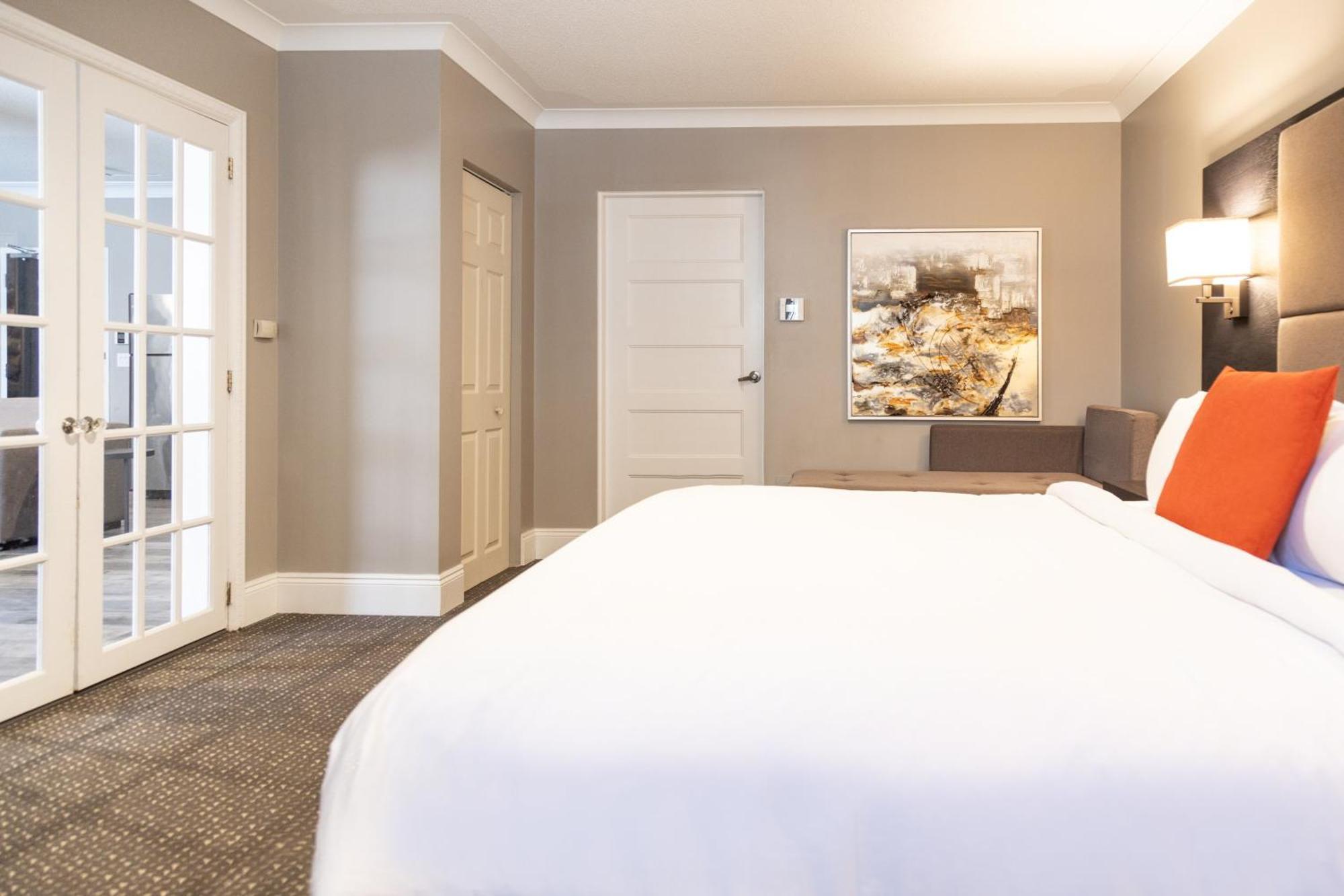 Crowne Plaza Fredericton Lord Beaverbrook By Ihg Buitenkant foto