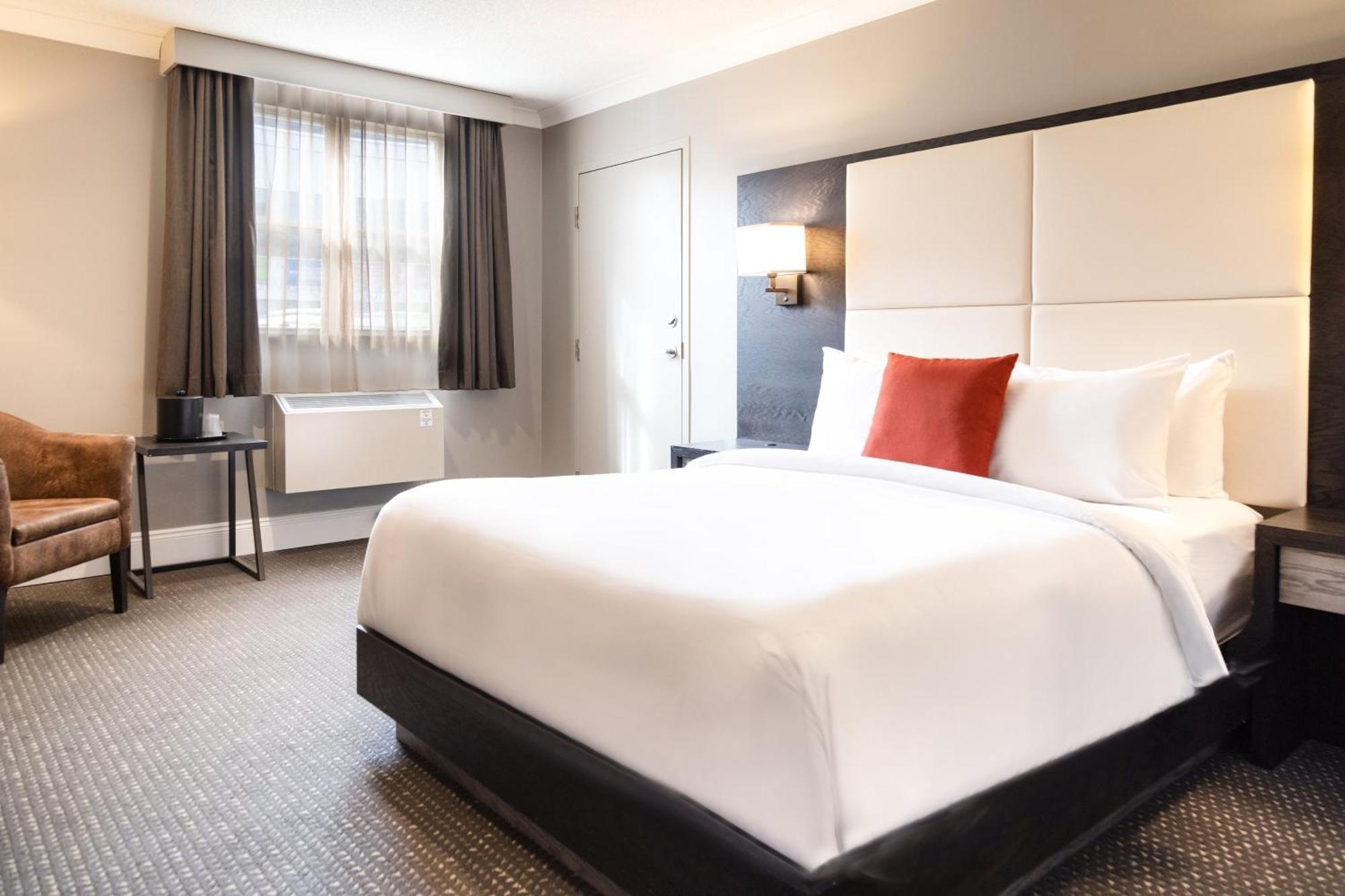 Crowne Plaza Fredericton Lord Beaverbrook By Ihg Buitenkant foto