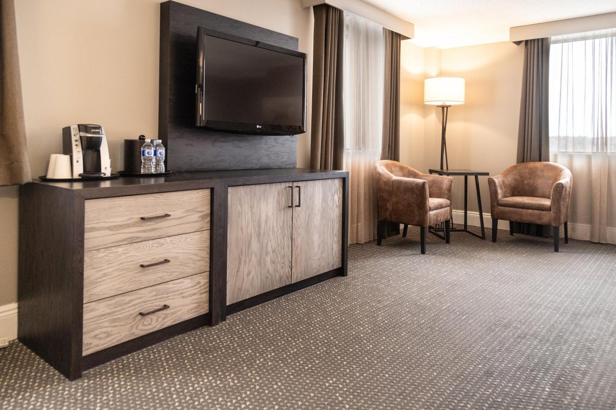 Crowne Plaza Fredericton Lord Beaverbrook By Ihg Buitenkant foto
