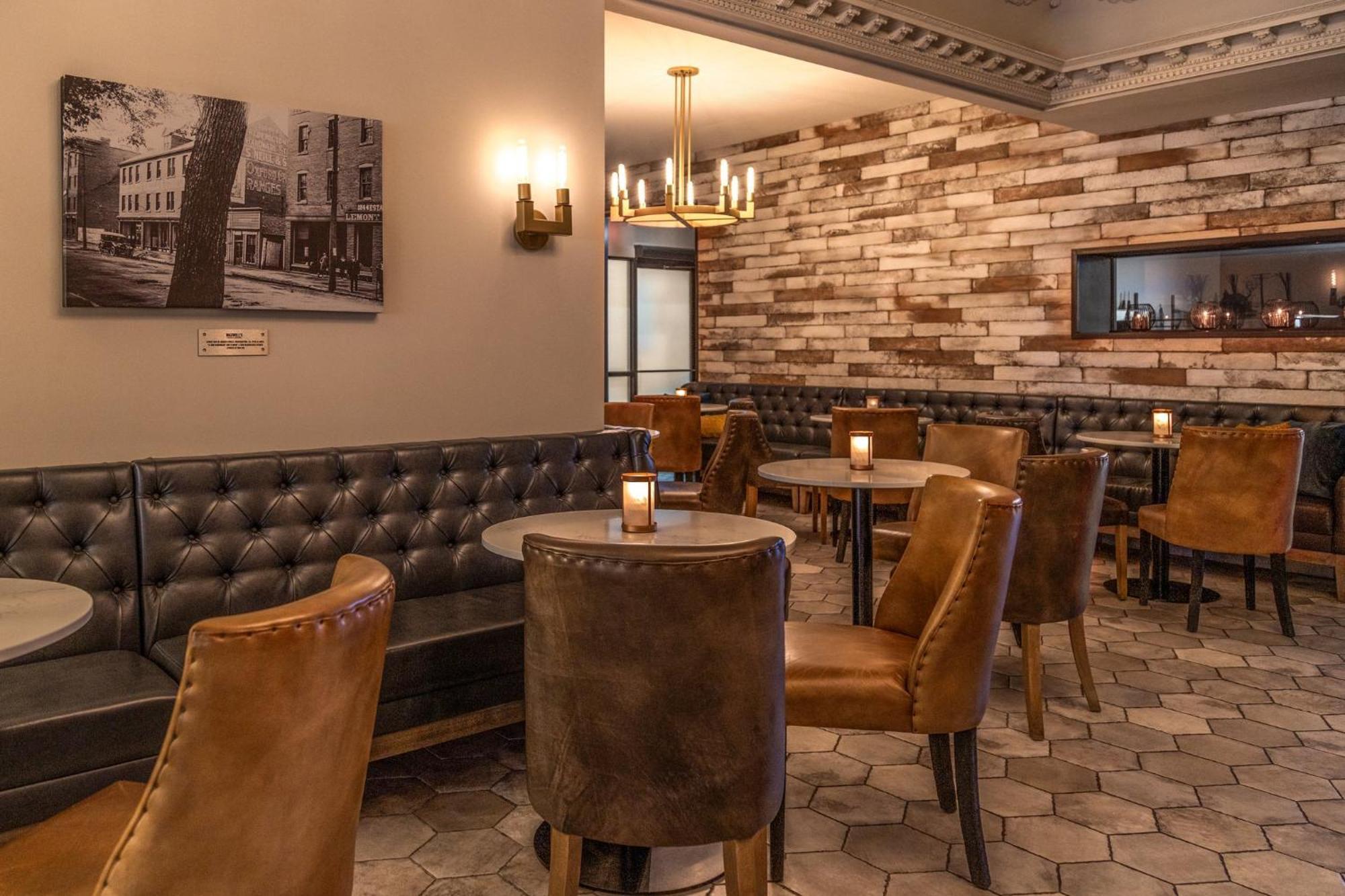 Crowne Plaza Fredericton Lord Beaverbrook By Ihg Buitenkant foto