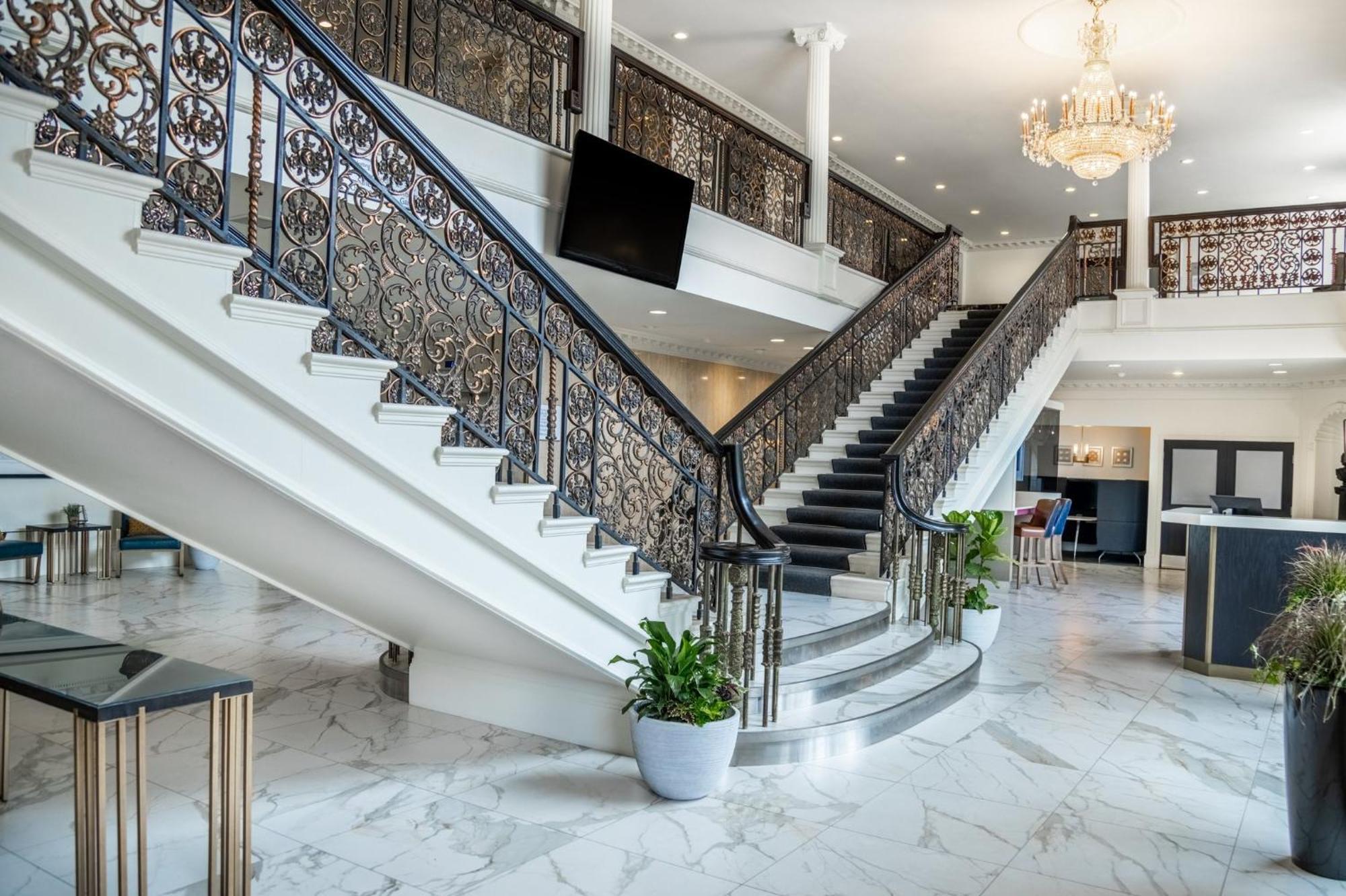 Crowne Plaza Fredericton Lord Beaverbrook By Ihg Buitenkant foto
